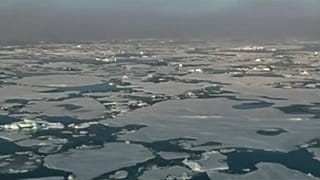 Isole Svalbard: frammenti di plastica e gomma nella neve 