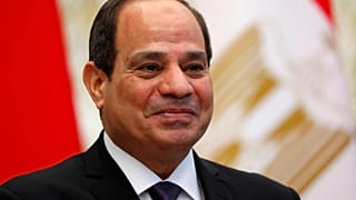 السيسي يعين الفريق أسامة ربيع رئيسا لهيئة قناة السويس