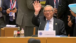 Юнкеру потребовалась срочная операция