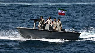 فرمانده نیروی دریایی سپاه: اگر اتفاقی در خلیج فارس بیفتد کشورهای منطقه آب خوردن هم نخواهند داشت