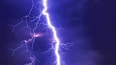 Unwetter und Blitze behindern Bahn und Frankfurter Flughafen