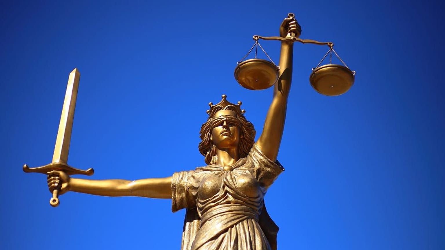 Pensioner to fight conviction for helping cold asylum seeker over border