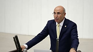 CHP'li Tanal: Hiçbir dönemde iktidar gibi düşünmeyen belediye başkanları görevden alınmadı