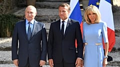 Macron urges Putin to respect free speech and democracy at pre-G7 talks