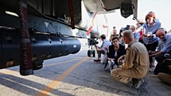 Erster Auslandseinsatz: AKK in Jordanien