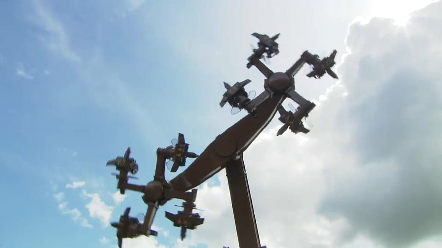 La polémica atracción en marcha en el parque "Tatzmania", 