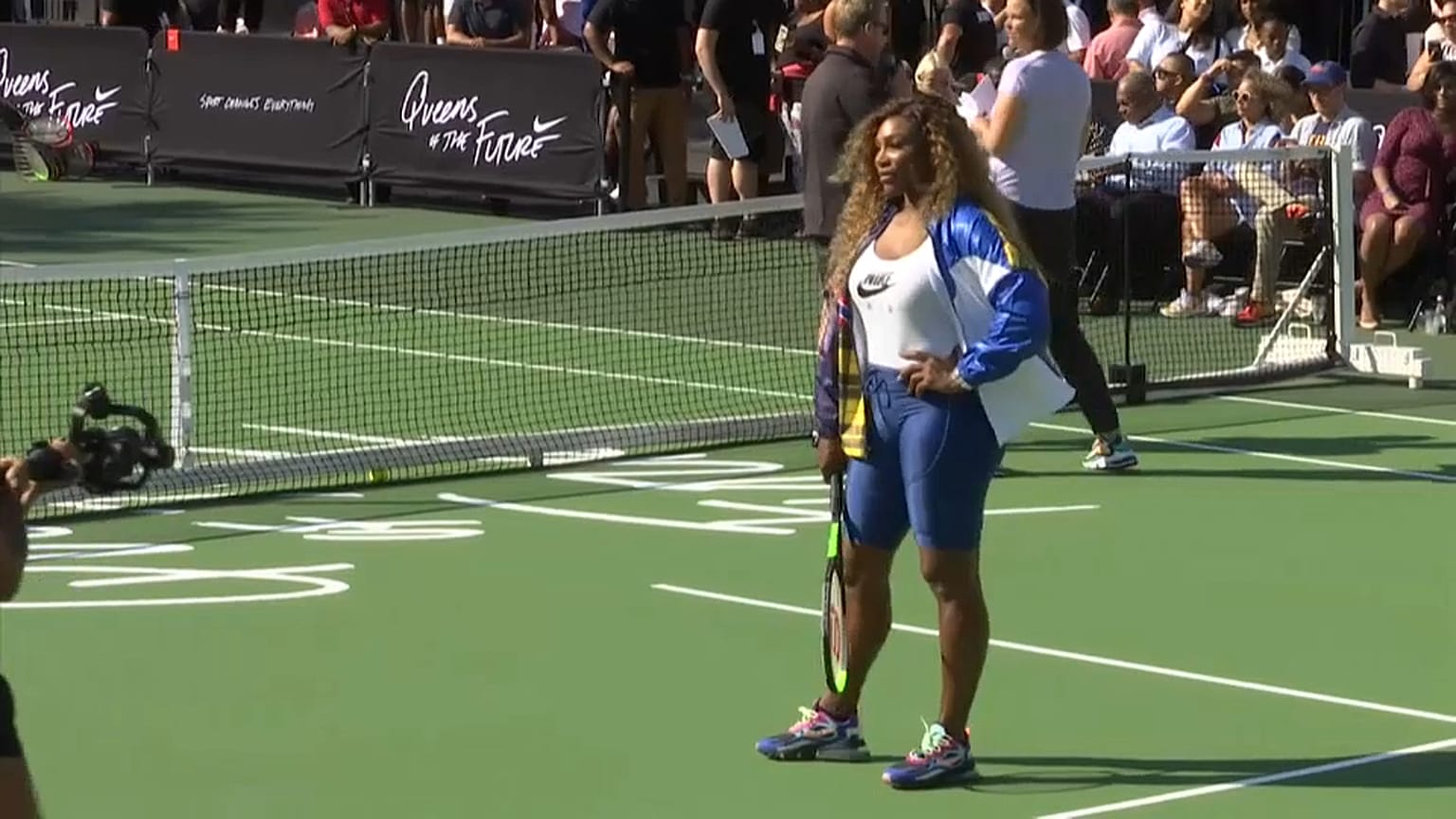 Tennis "champagne" offert par Williams, Osaka, Sharapova à New York