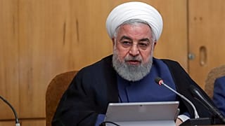 روحانی: اگر ملاقات با کسی در جهت منافع ملی باشد دریغ نمی‌کنم