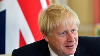 Boris Johnson entre en scène au G7 de Biarritz