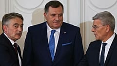 (I-D) Zeljko Komsic, Milorad Dodik, Sefik Dzaferovi