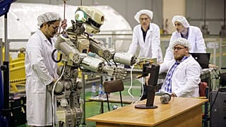 Emberszabású robotot küld az űrbe Oroszország