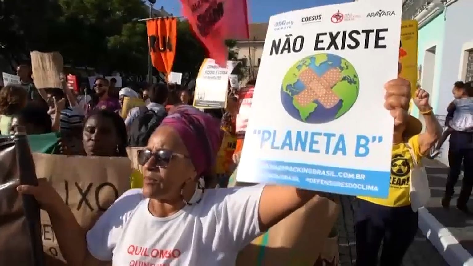 "Non esiste un Pianeta B". (Proteste a Salvador de Bahia, 21.8.2019).