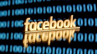 لماذا سيلجأ فيسبوك للصحفيين عوضاً عن الخوارزميات لنقل الأخبار؟