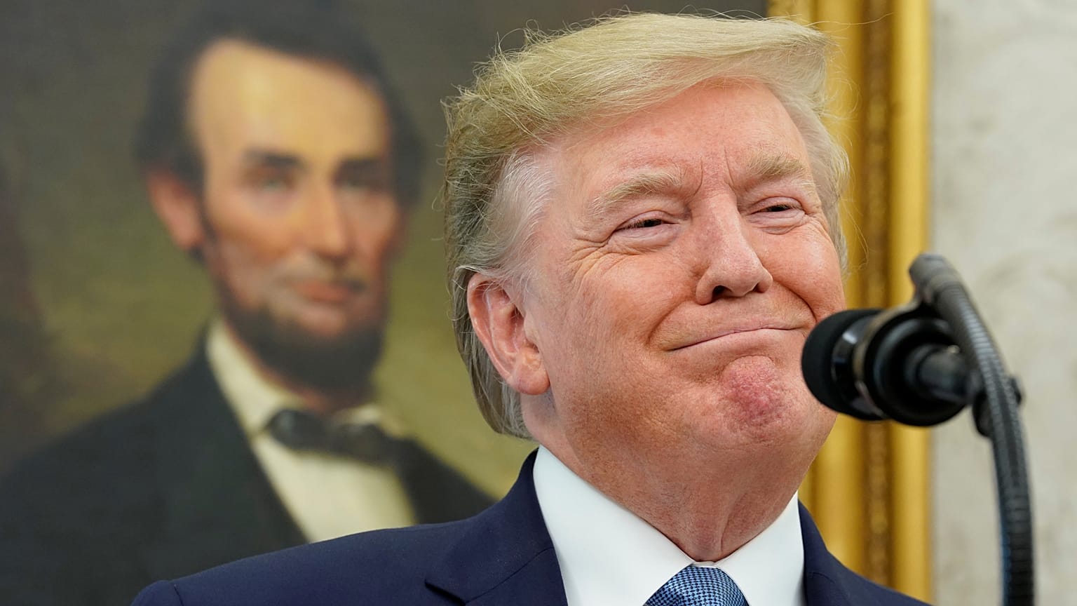 1 euróért adnák el Vallóniát a flamandok Donald Trumpnak 