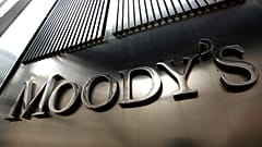 Δεν αναβαθμίζει την Ελλάδα η Moody's