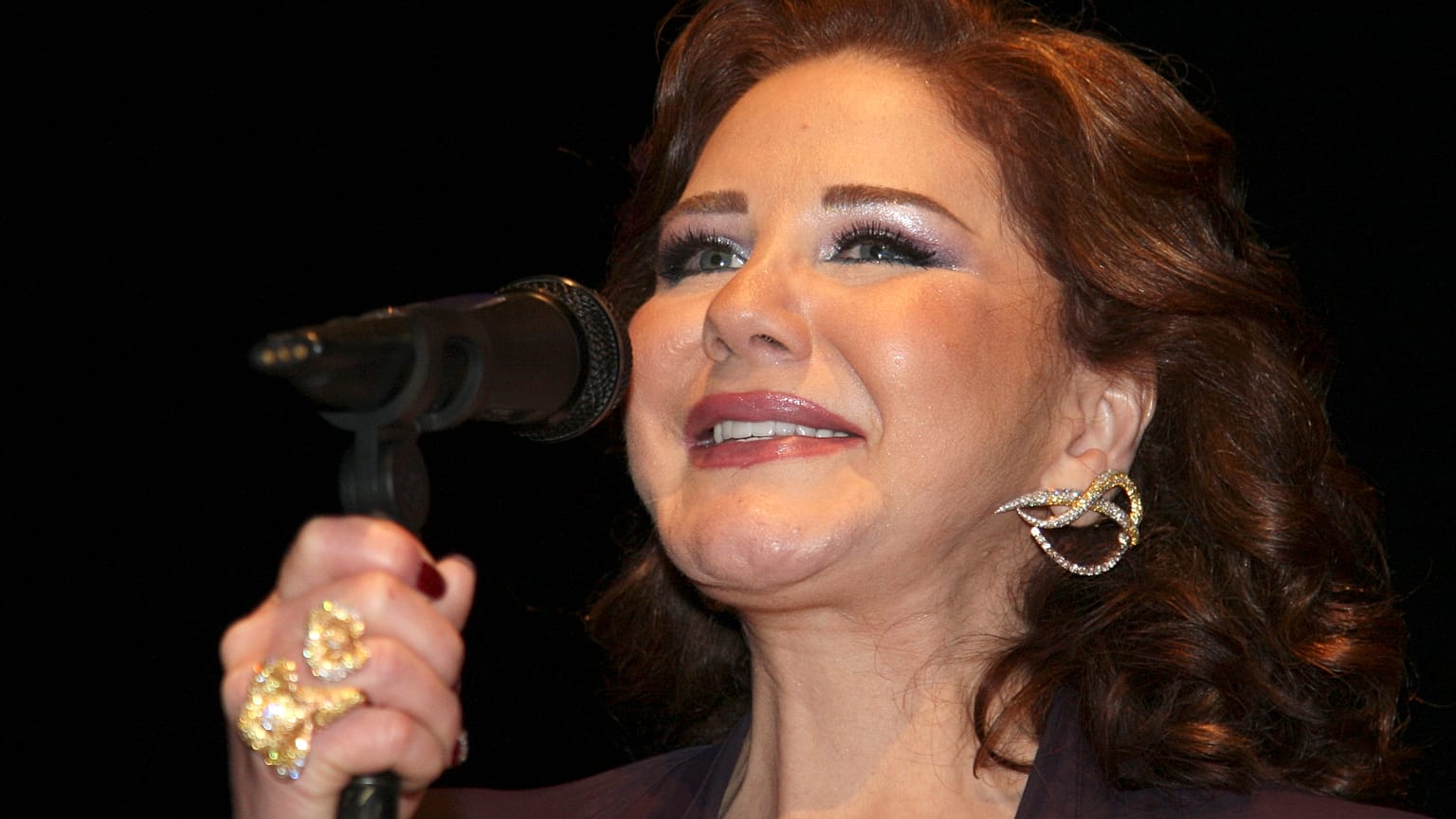 إلغاء حفل لميادة الحناوي بمهرجان لبناني .. عارض صحي أم خلاف؟