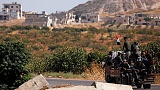 Exército sírio avança sobre posições rebeldes