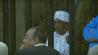 El abogado del expresidente de Sudán solicita su libertad bajo fianza