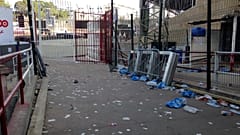Cezayir'deki Soolking konserinde izdihamın yaşandığı stadyum
