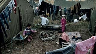 900 bin sığınmacı Avrupa kapılarında bekliyor