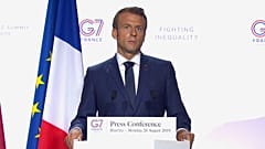 Brigitte moquée, Macron réplique à Bolsonaro 