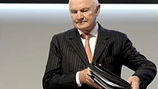 Antigo líder da Volkswagen Ferdinand Piëch morre aos 82 anos