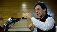 Keşmir krizi: Pakistan'dan hava sahasını Hindistan'a kapatma çalışması