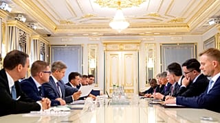 США призывают Украину к осторожности в отношениях с Китаем