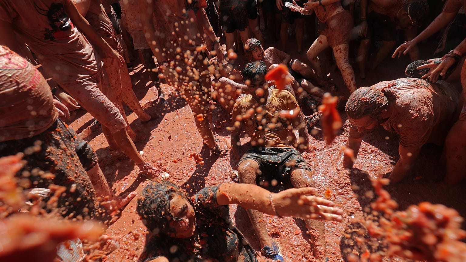 A Tomatina idén is ezreket vonzott