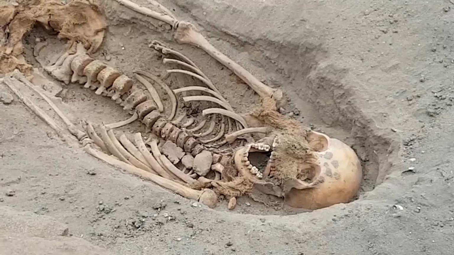 Sacrificios de niños en el Perú preincaico