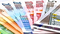 332 forint volt egy euró