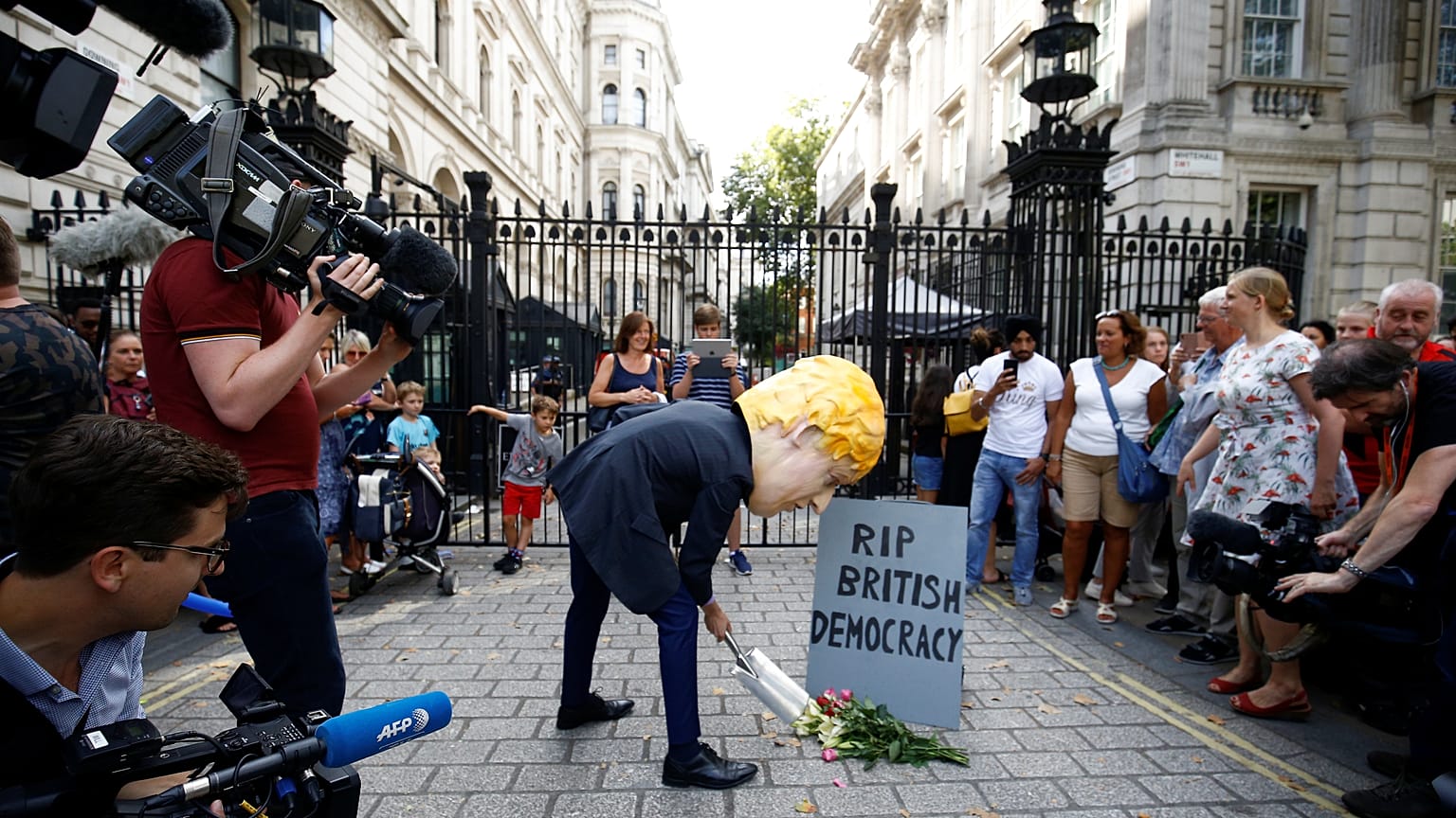 REUTERS/Henry Nicholls