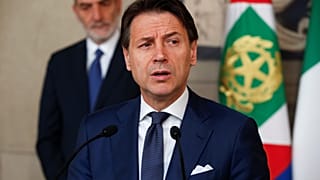 Giuseppe Conte consulte pour une alliance entre 5 étoiles et démocrates