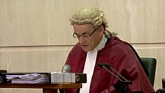 Juez escocés rechaza bloquear la suspensión del Parlamento británico