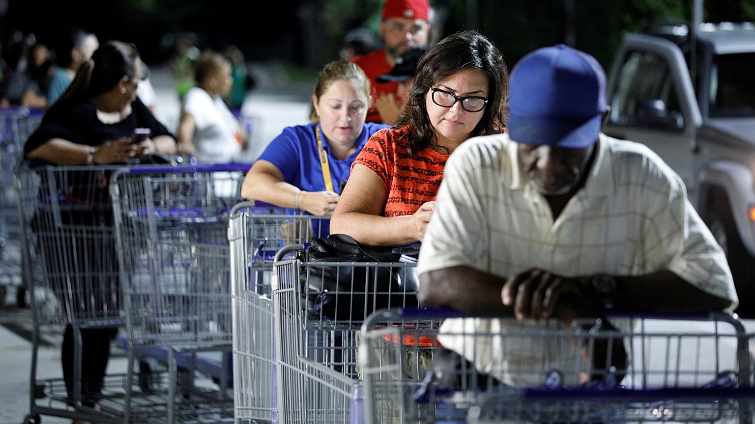 Florida à espera de "um monstro"