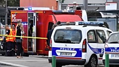 Lyon stabbing suspect charged for 'murder' and 'attempted murder'