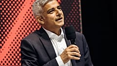 Londra Belediye Başkanı Khan: Bugünler İkinci Dünya Savaşı öncesini hatırlatıyor