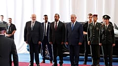 رئيس وزراء إسرائيل بنيامين نتنياهو مع نظيره الاثيوبي آبي أحمد