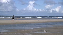 Grüsse aus Holland: Brexit-Party am Strand