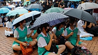 Az általános sztrájk nem jött össze Hongkongban, de gimnazisták is csatlakoztak a tüntetőkhöz