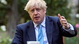 Johnson'ın tartışmalı makalesini izleyen haftada Müslüman karşıtı saldırılar yüzde 375 arttı