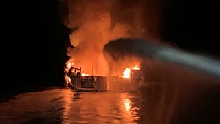34 disparus en Californie, piégés sur un bateau en feu en plein sommeil