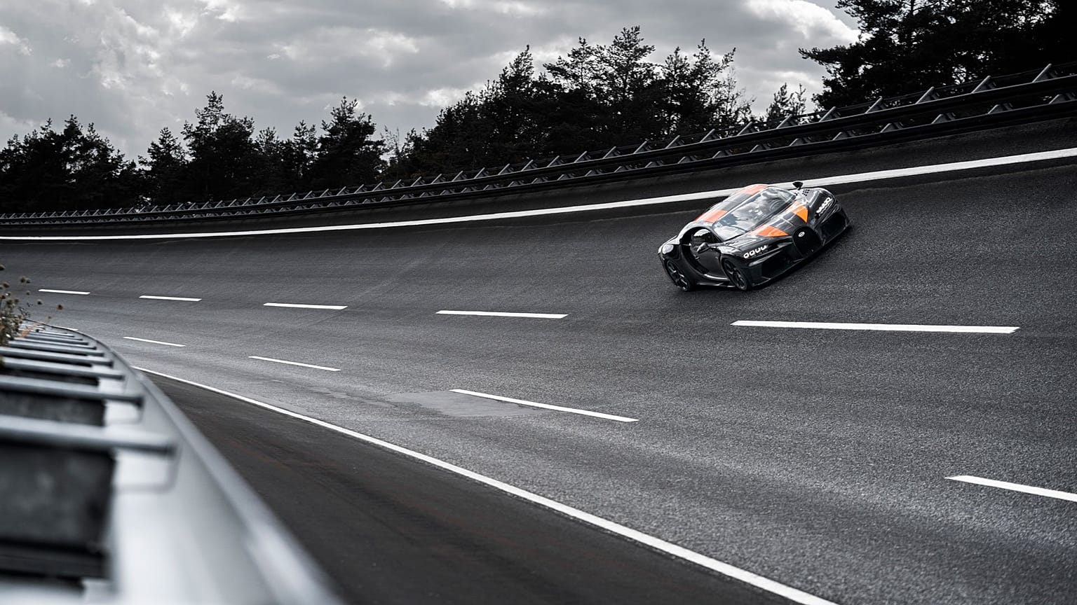 Twitter/Bugatti