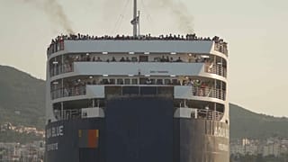 1500 refugiados retirados de Moria