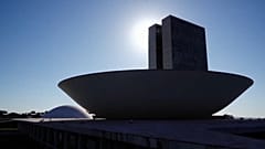Acordo ortográfico debatido no Brasil