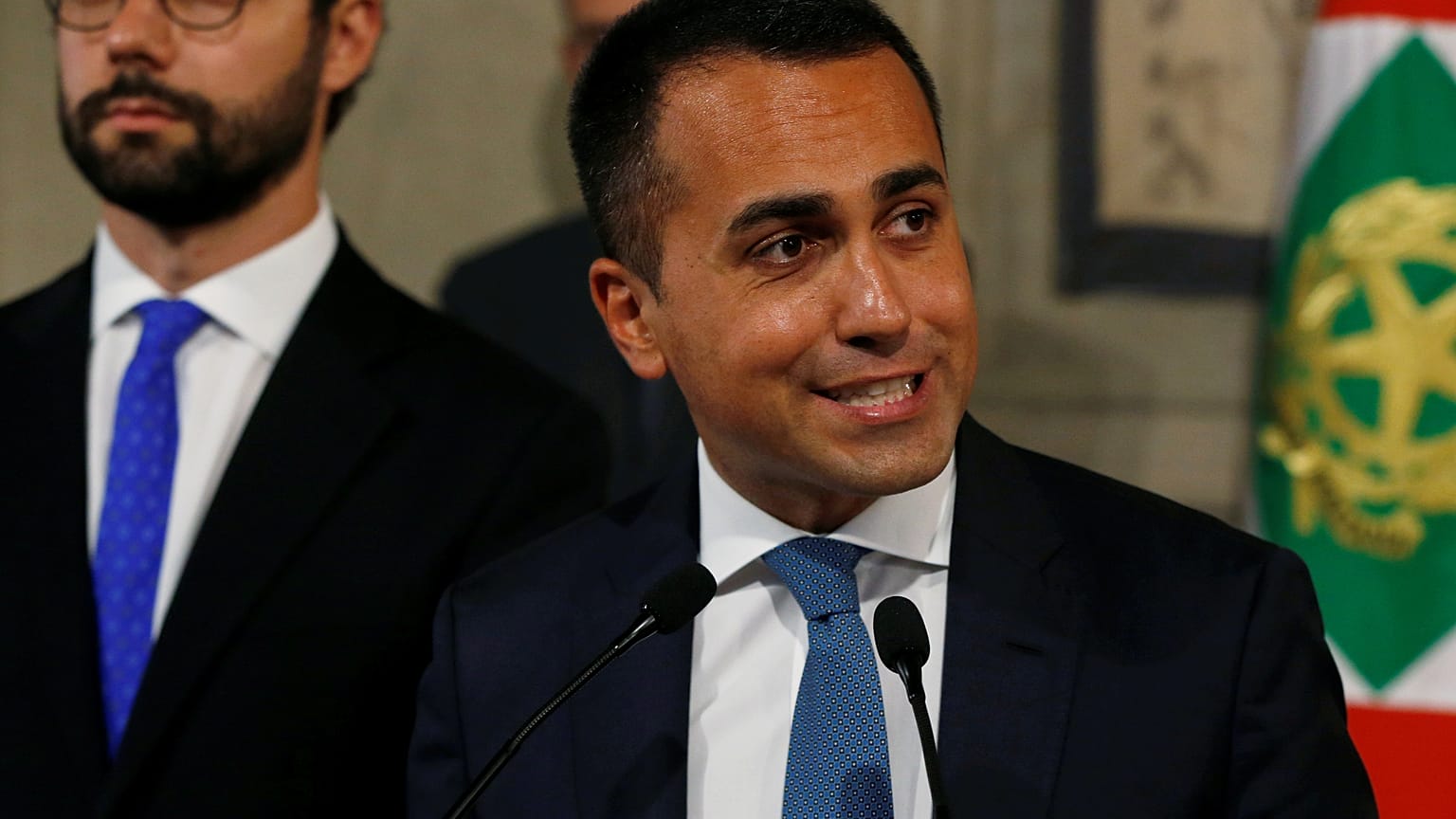 Conte forma Gobierno con Di Maio como ministro de Exteriores