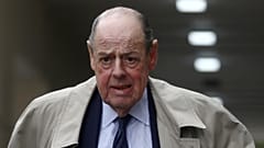 Churchill'in milletvekili torunu Soames