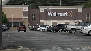 Walmart: "Stop alle munizioni per fucili d'assalto". Il colosso si arrende alle pressioni
