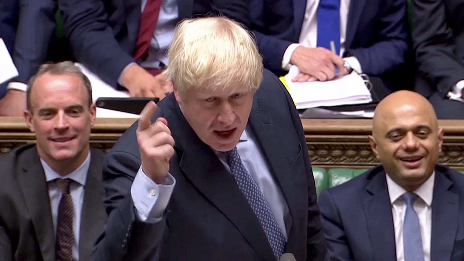 «Στο κόκκινο» η κόντρα για το Brexit