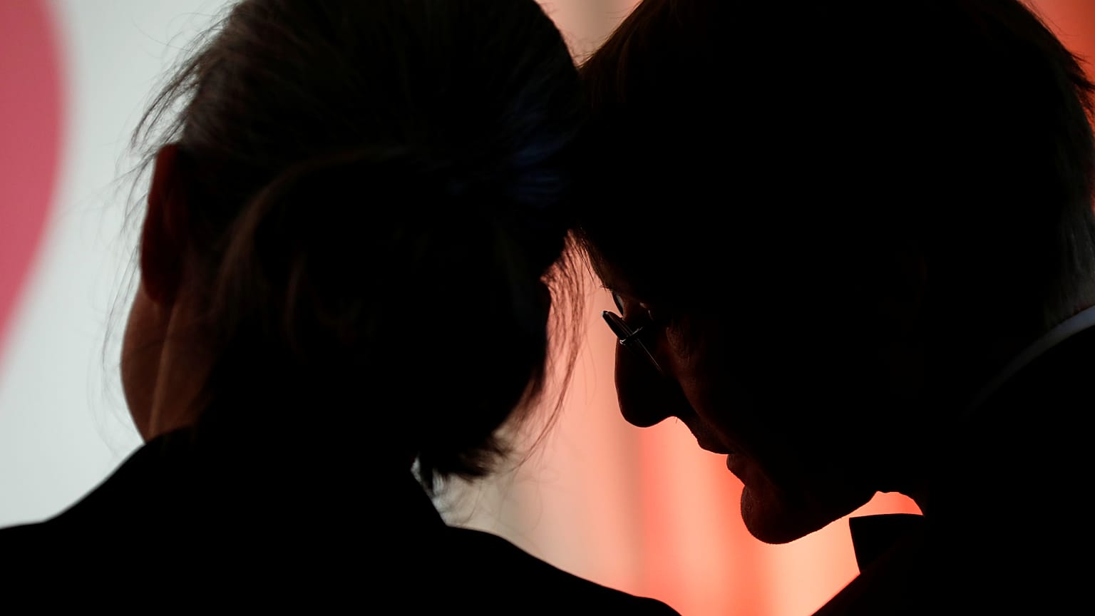 Nina Scheer und Karl Lauterbach bewerben sich als Doppelspitze für den SPD-Vorsitz.